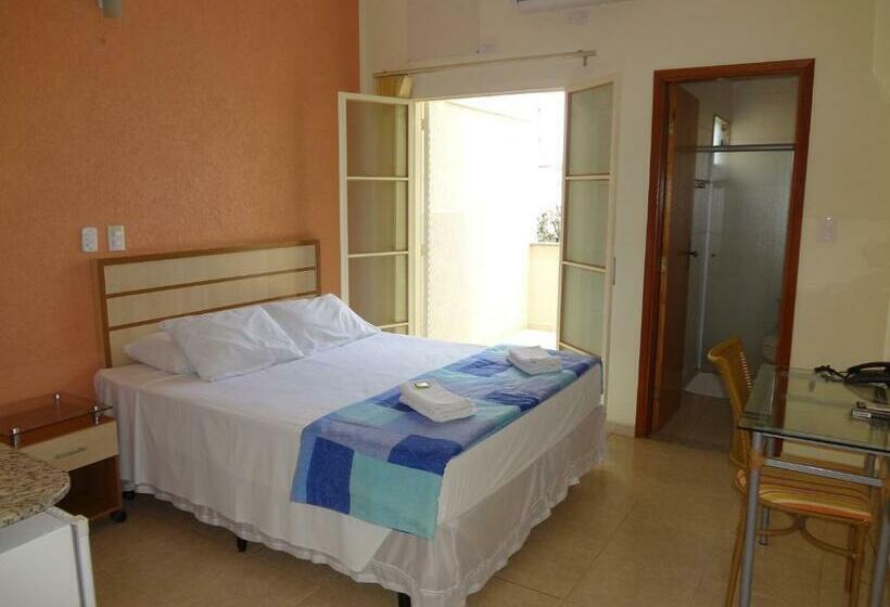 Quarto Estandar, Itália