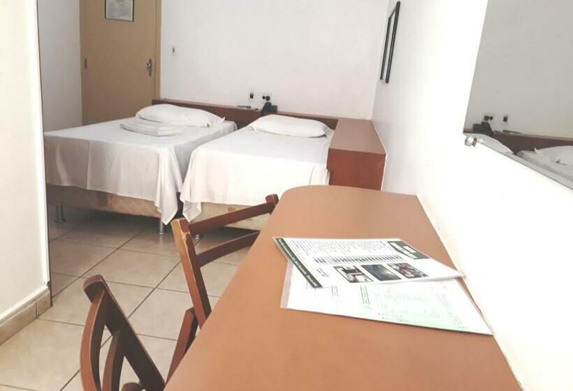 חדר סטנדרט, Minas Palace