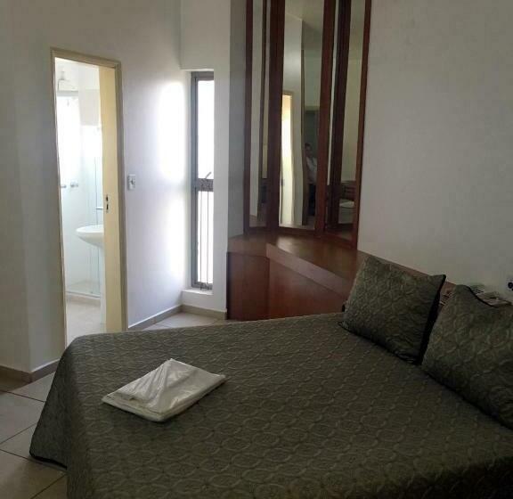 סוויטה אקזקיוטיב, Minas Palace