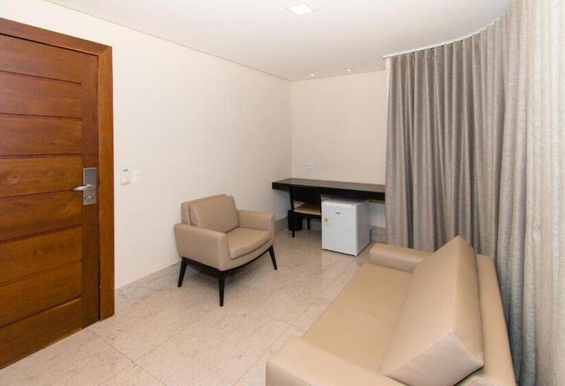 Suíte Júnior, Nita Palace