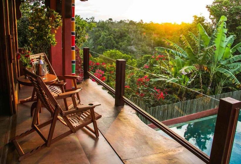 سوییت سوپریور, Sagui Boutique