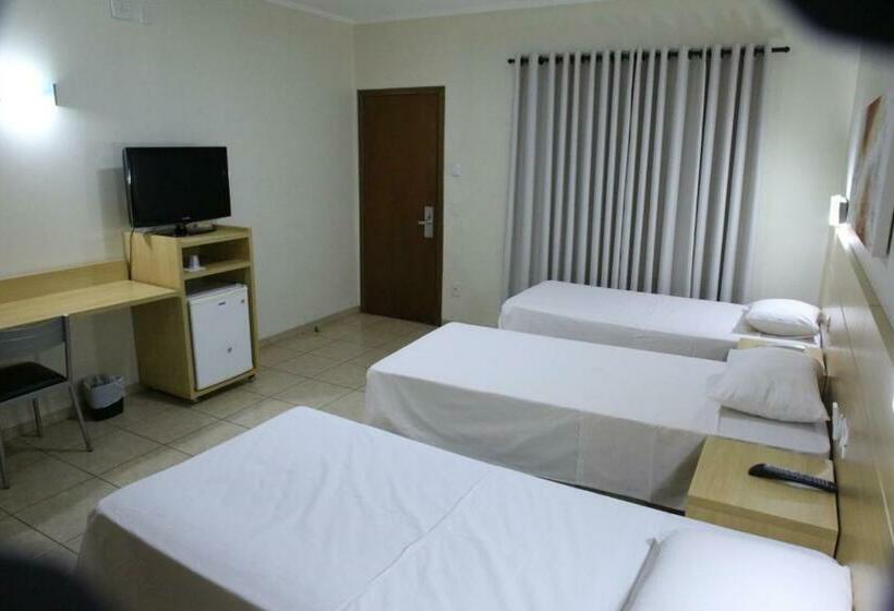 디럭스 트리플 룸, Savana Park