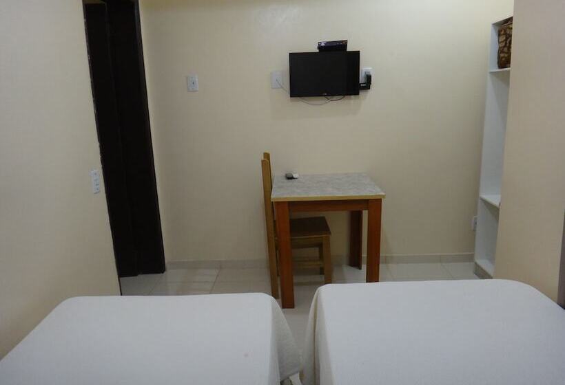 スーペリアールーム, Zata E Flats