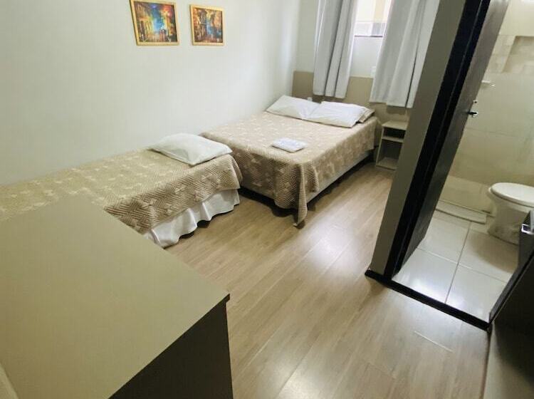 スーペリアールーム, Zata E Flats