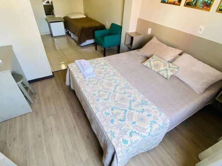 デラックスルーム, Zata E Flats