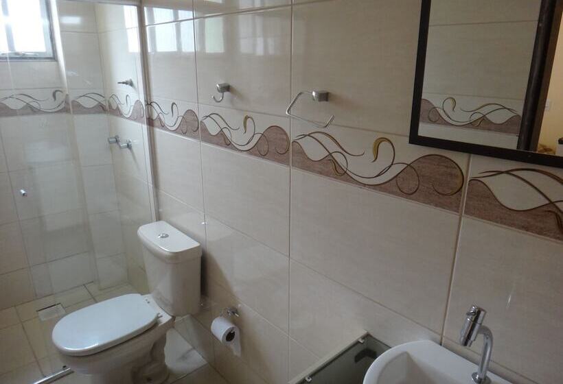 スーペリアールーム, Zata E Flats