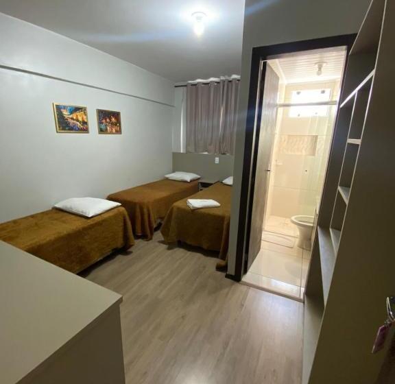 スーペリアトリプルルーム, Zata E Flats