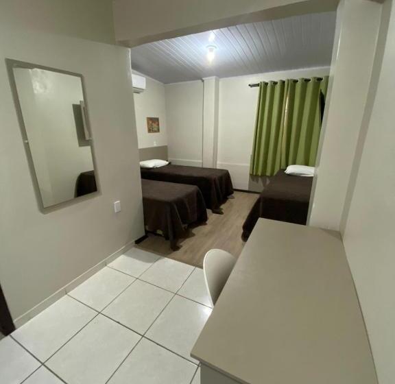 スーペリアファミリールーム, Zata E Flats