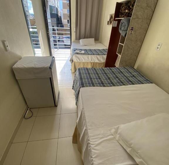 スタンダードルーム, Zata E Flats