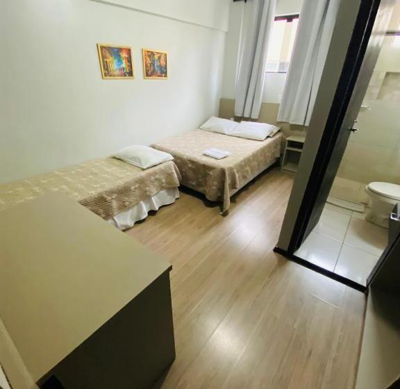 スーペリアールーム, Zata E Flats