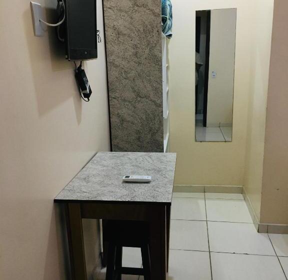 スーペリアールーム, Zata E Flats