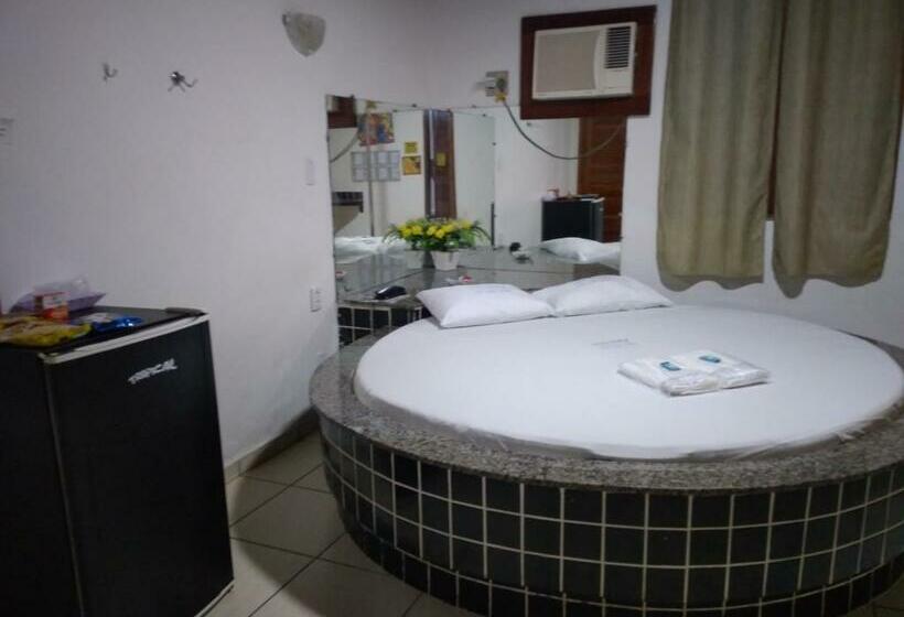 デラックススイート, Pousada Tropical