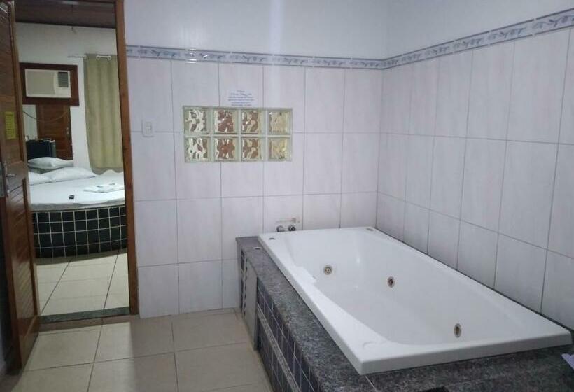 デラックススイート, Pousada Tropical