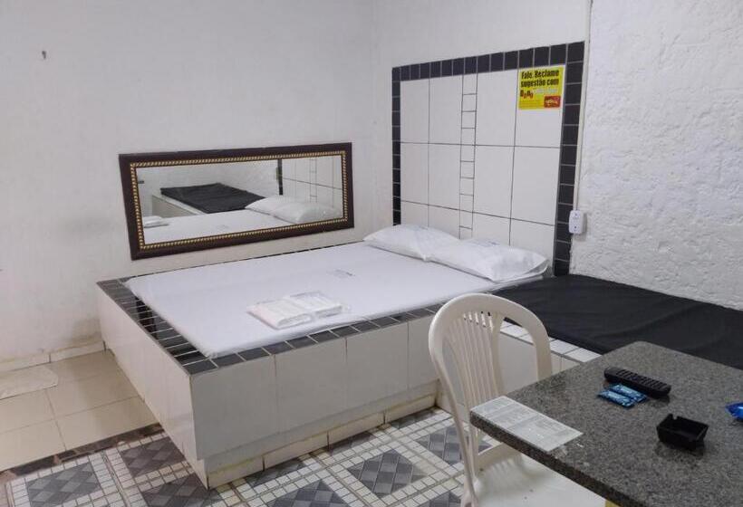 スタンダードトリプルルーム, Pousada Tropical