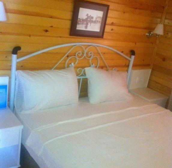 بنجلو قياسى غرفتين نوم, Olbios Marina Resort