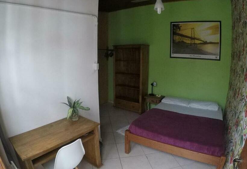 スイート, Tucano House