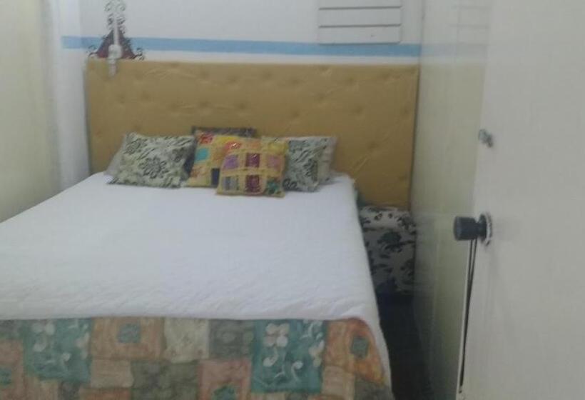 Standaardkamer met Gedeelde Badkamer, Hostel Torre Bahia