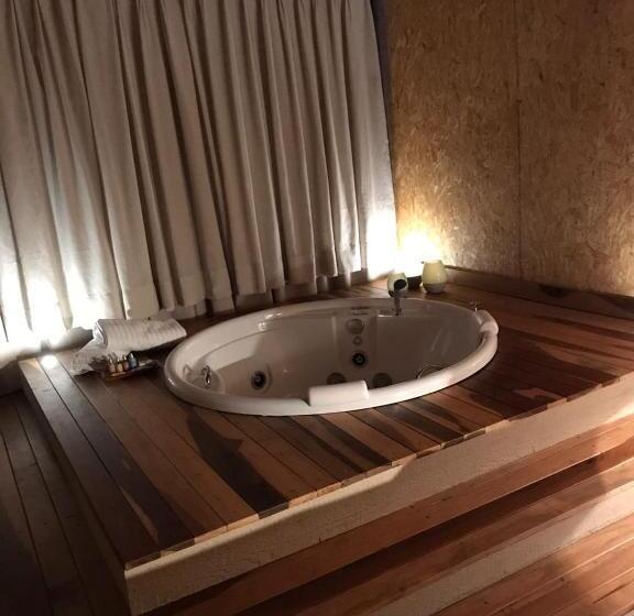 חדר סטנדרט נוף לגינה, Bobz Boutique Resort