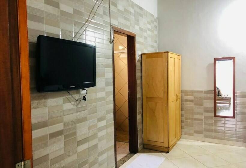 트리플 클래식 룸, Engenheiros Hotel   Porto Velho