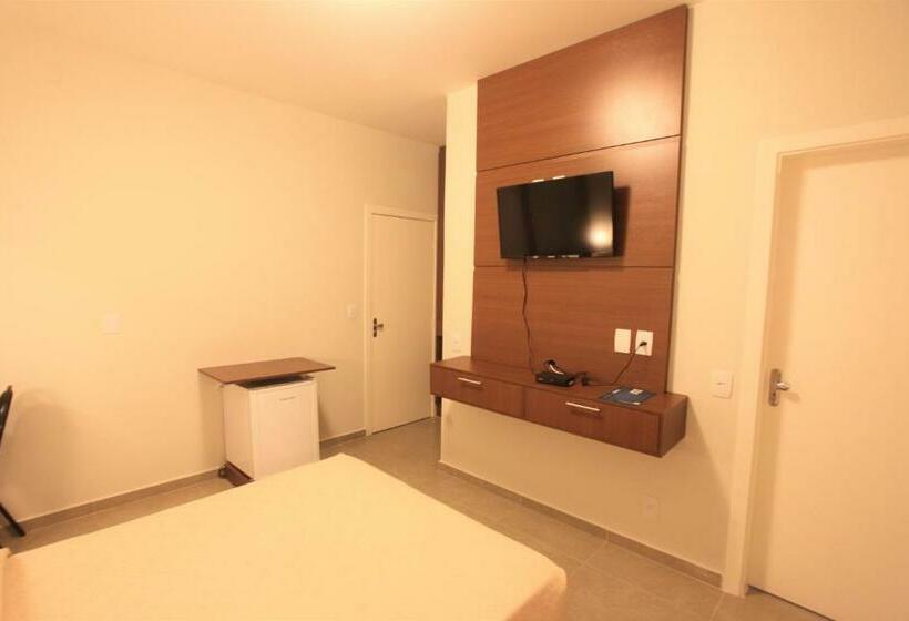 غرفة ديلوكس, Fernandao