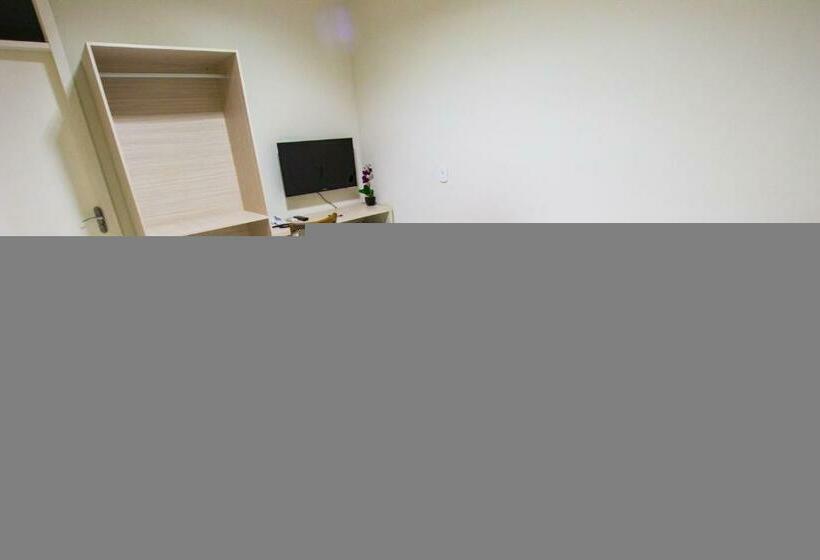 スタンダードトリプルルーム, Holiday Hotel Picos