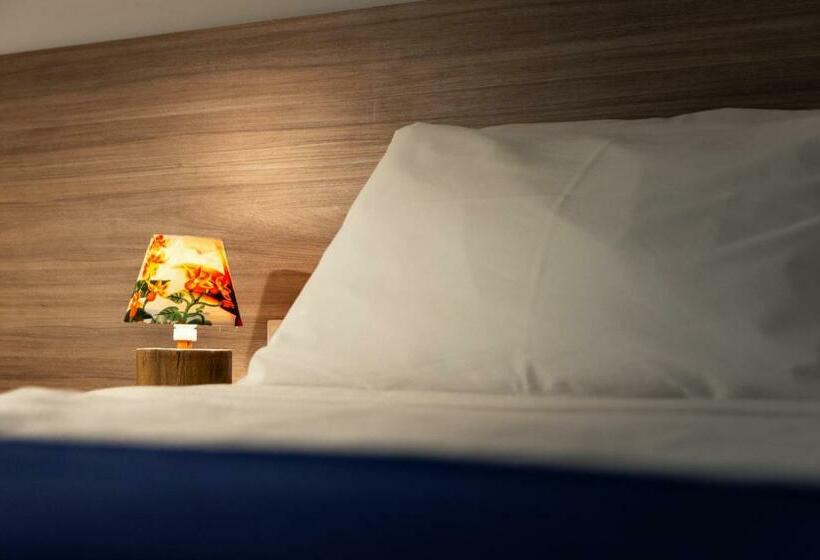 スタンダードルーム, Pousada Portomares