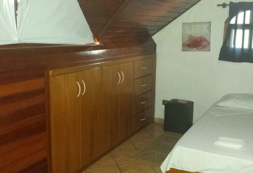 バスルーム共有のシングルスタンダード, Pousada Sognares