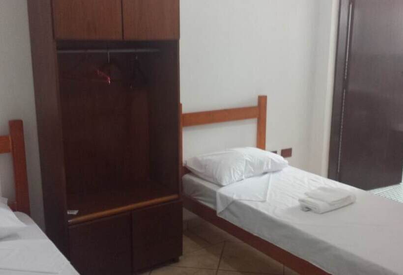 スタンダードルーム, Pousada Sognares