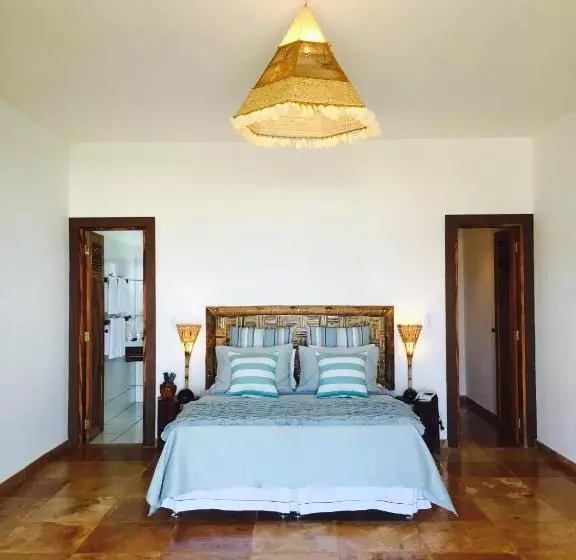 Deluxe Zimmer, Rede Beach