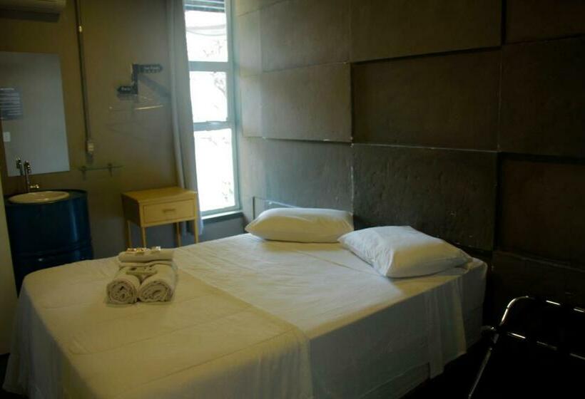 غرفة قياسية, Tetris