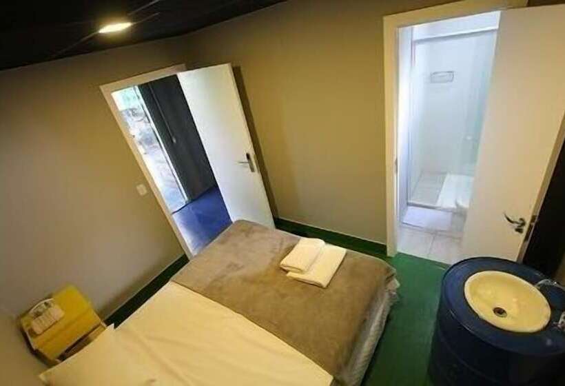 غرفة عائلية, Tetris