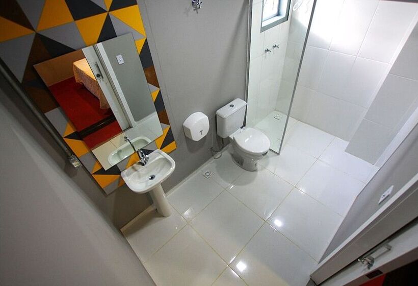 غرفة قياسية رباعية, Tetris