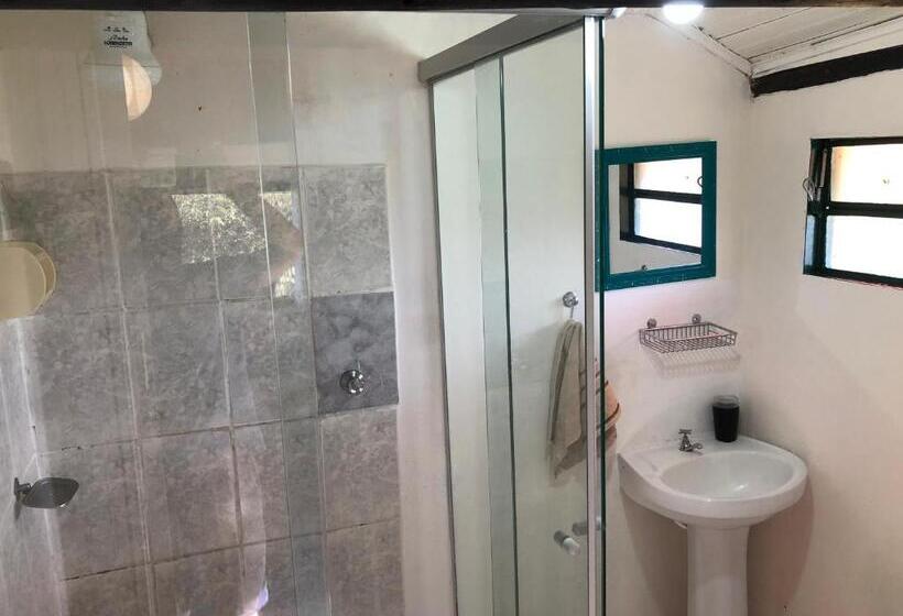 غرفة قياسية ثلاثية, Catavento Pousada