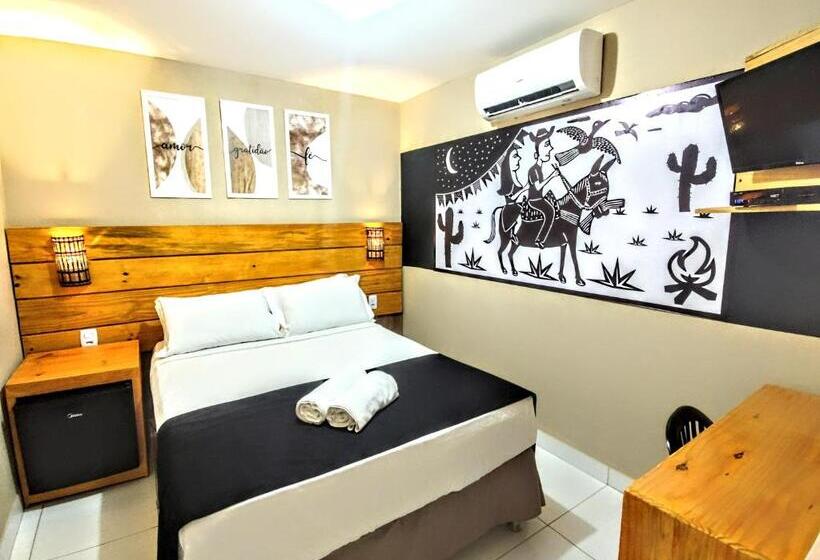 جناح, Vila Aju  Pousada Tematica