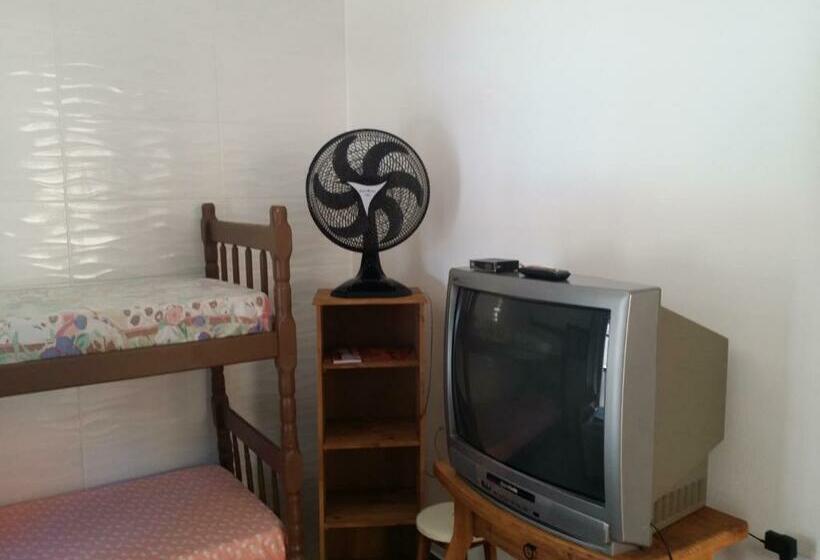 Номер Стандарт Трехместный, Beira Mar Hostel