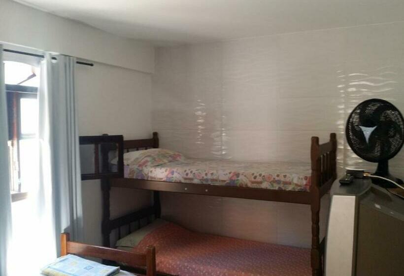 Номер Стандарт Трехместный, Beira Mar Hostel