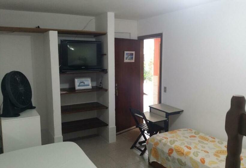 Номер Стандарт Четырехместный Совместный Санузел, Beira Mar Hostel