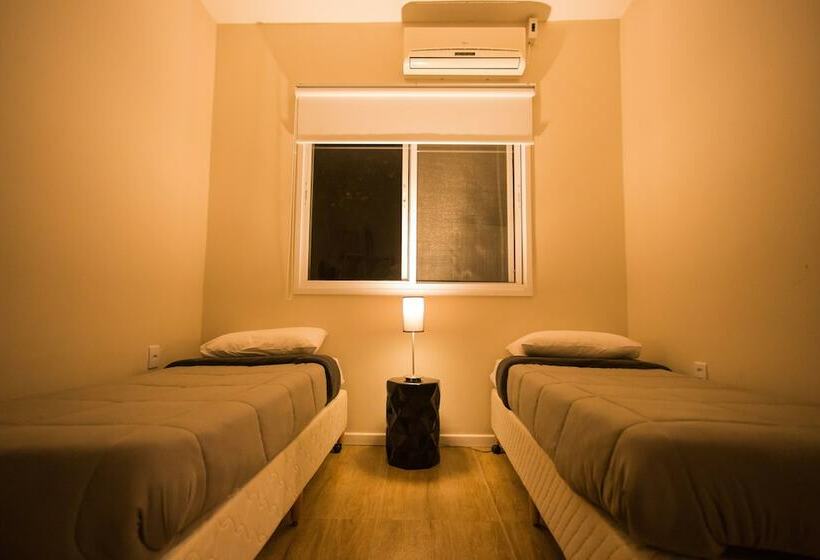 Номер Стандарт, Hello Hostel Pelotas