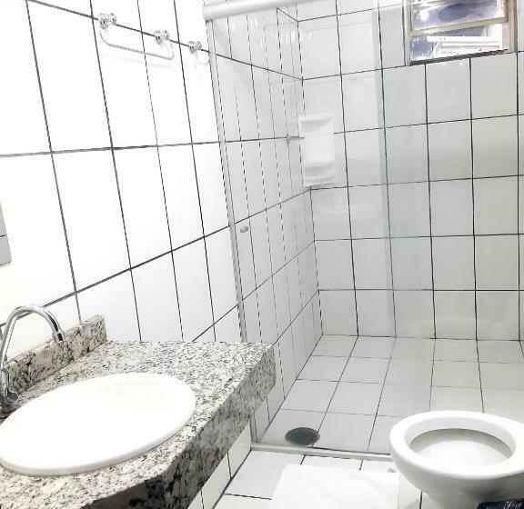 行政单人间, Carvalho S