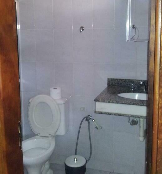 デラックスルーム, Colonial