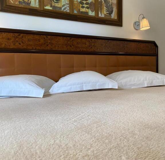 Номер Стандарт, La Ponsa Itatiaia