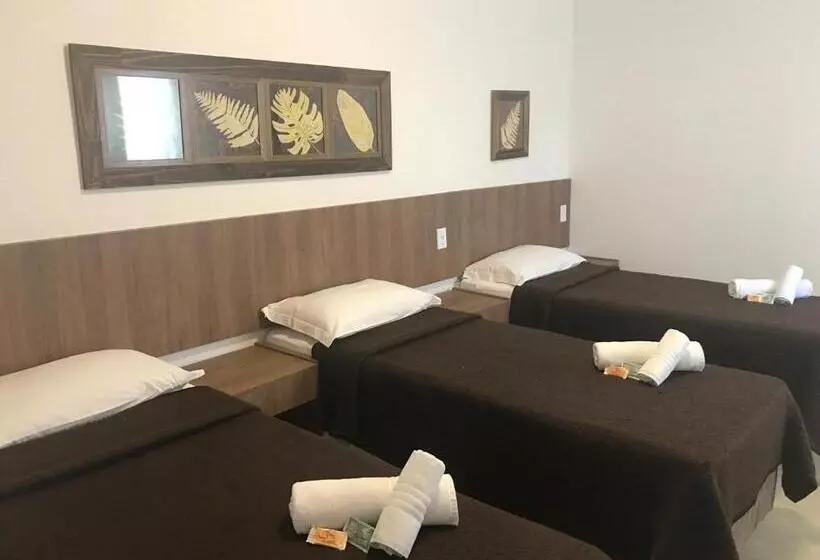 スタンダードトリプルルーム, La Ponsa Itatiaia