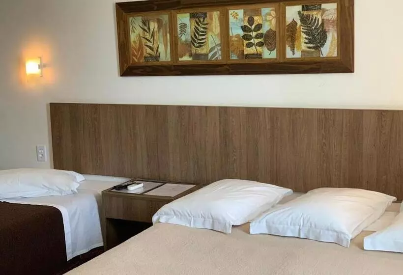 ベーシックトリプルルーム, La Ponsa Itatiaia