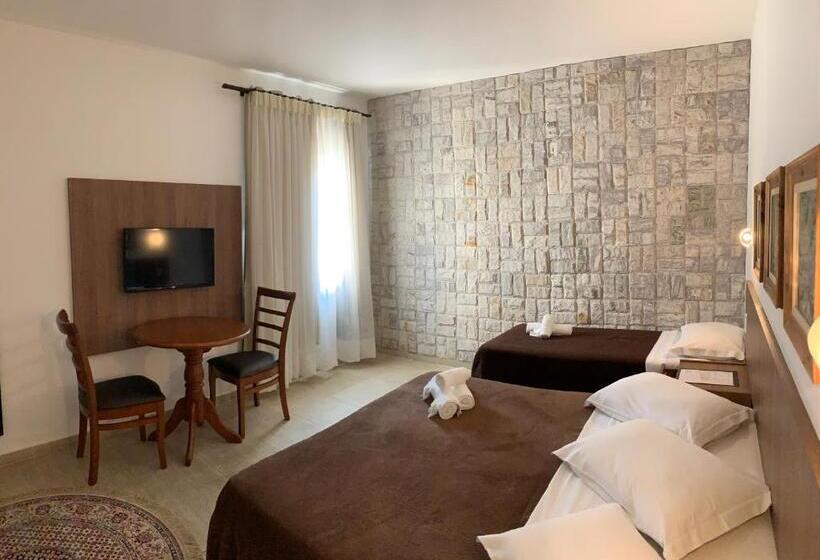 Трехместный Номер Базовый, La Ponsa Itatiaia