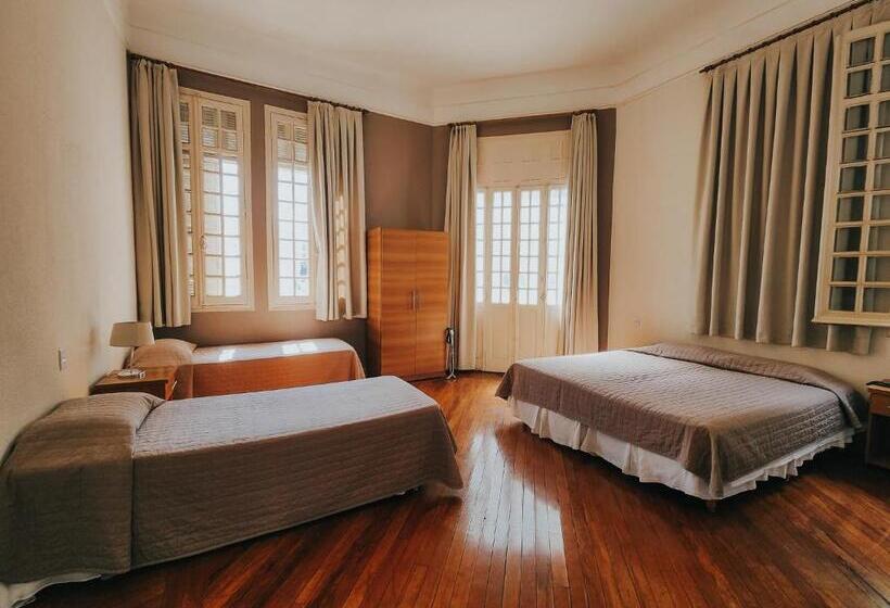 四人高级间, Municipal Araraquara