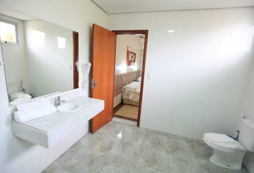 Трехместный Номер Deluxe, Oly Plaza