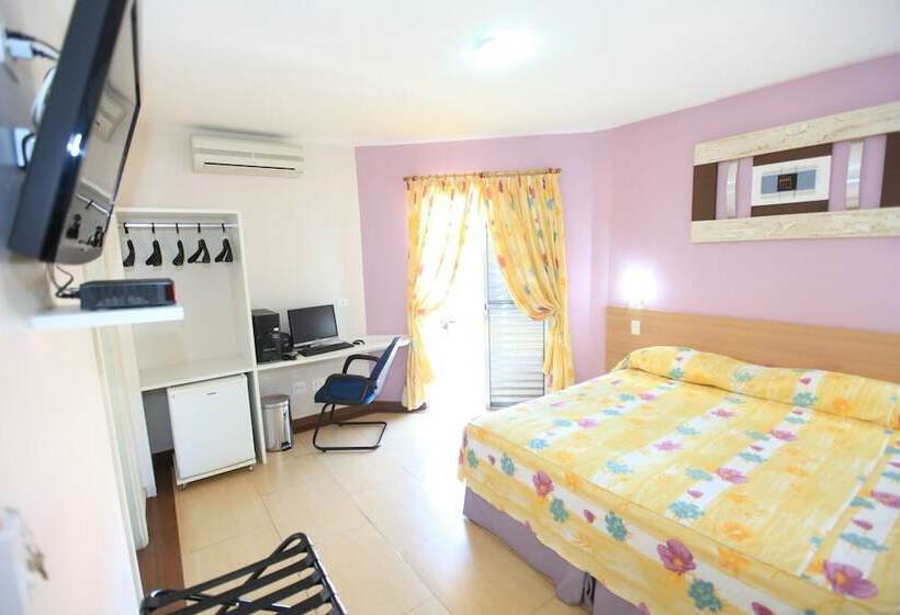 Номер Стандарт, Oly Plaza