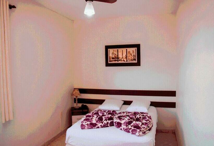 Номер Стандарт, Pais E Filhos