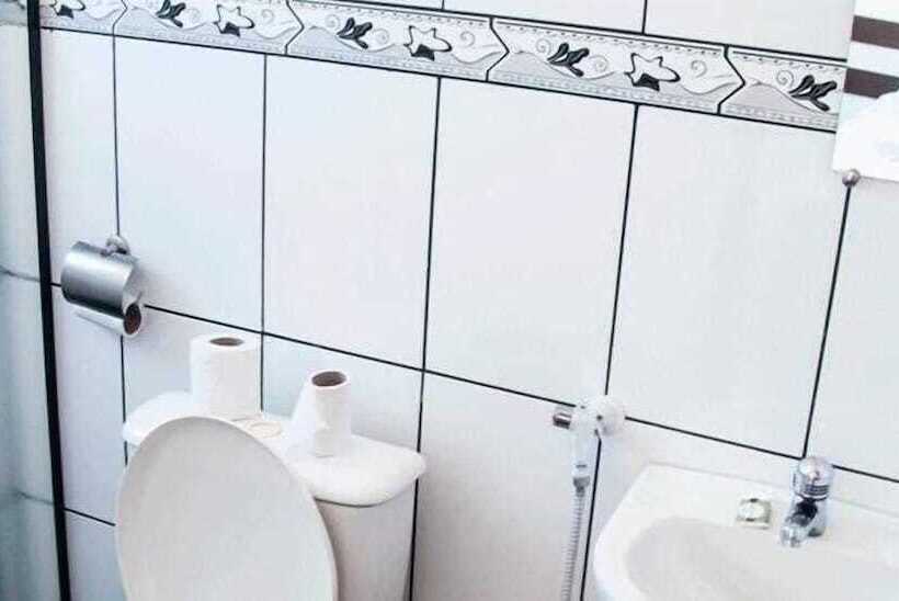 Семейный Номер, Pais E Filhos