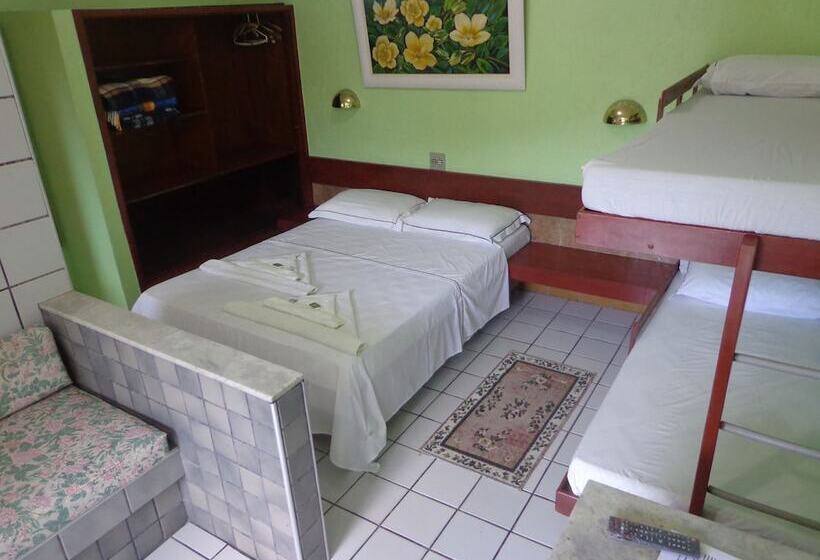 اتاق استاندارد چهار تخته, Pousada Miramar